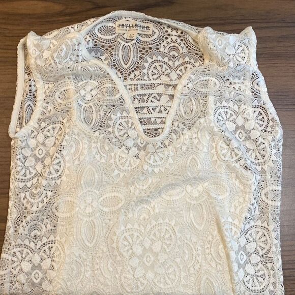 Idyllwind Women’s White Top - Picture 2 of 3